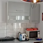 Apartament U Magdy Dla 3 Osób Z Parkingiem Za Ogrodzeniem W Cenie