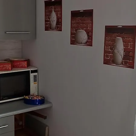 Apartment U Magdy Dla 4 Osob 2 Par Parking Za Ogrodzeniem Samodzielne Zameldowanie Klucze W Skrytce Kod Wysylany Przed Przyjazdem Borne Sulinowo
